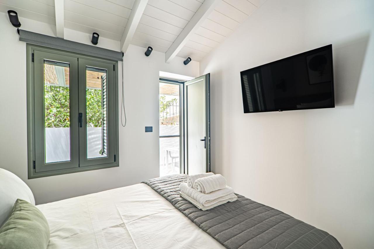 Antigone's Lux 5 Mins Walk To Beach, Old Town, * La Canea